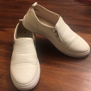 Steve Madden Enriko Slip On Sneakers